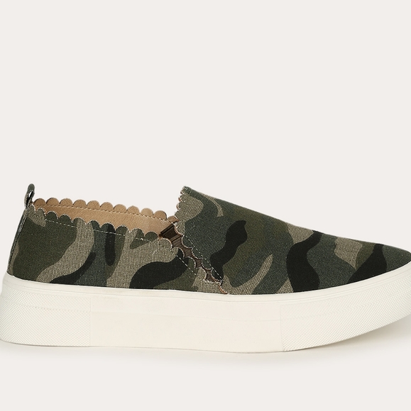 👣MATA TRAFERS Coco5😎 Scalloped Trim Slip on Sneaker Easy on/off great value - Picture 4 of 14